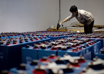 GM battery supply chain localization