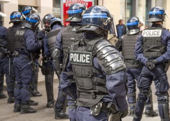 Violences à Toulouse, la porte de la commune incendiée à Bordeaux, fins de manifs violentes ce jeudi