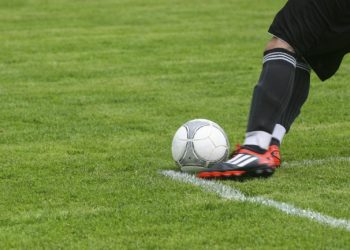 Ligue1, cauchemar de St Etienne à Nice, Paris, Lille, Lens et Rennes jouent samedi