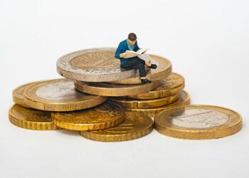Le patron de la FED trouve l'inflation « préoccupante »