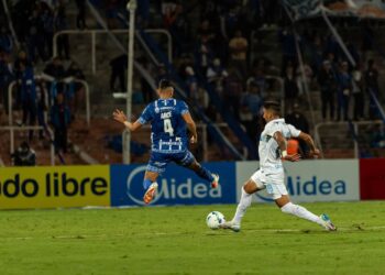 Ligue2 Pau s'incline à domicile face à Annecy