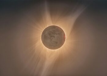L'éclipse solaire du 12 août en 7 vidéos