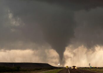 5 Vidéos pour mesurer la violence de la Tornade qui a frappé près de Carcassonne
