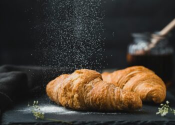 Pourquoi son croissant lui a coûté 1700 euros