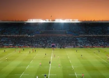 Rugby Coupe des champions, Pau impressionne, Toulouse résiste bien