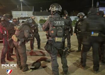 Importante saisie de drogue et d'armes dans une villa de Bayonne
