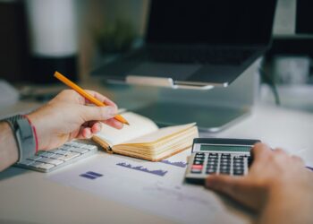 Un numéro unique pour les entreprises avec les impôts