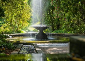 Le 1er parc d'attraction date t il du XVe siècle ?
