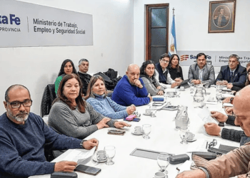 Amsafé y Sadop consideraron insuficiente la oferta salarial del Gobierno y el viernes decidirán si la aceptan o la rechazan