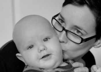 Stanford psychologist shows why talking to kids really matters