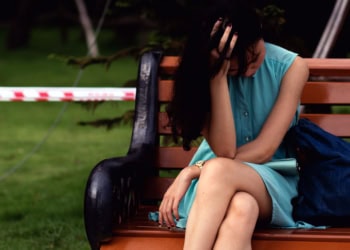 No differences between lonely and nonlonely people’s attention to negative social info