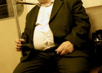 Overweight men just as likely as overweight women to face discrimination