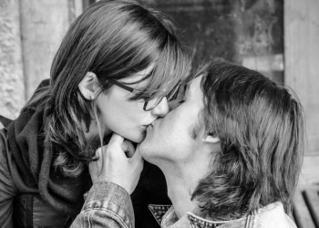 The Juliet Effect: Why your mom and your sister don’t like your hunky boyfriend