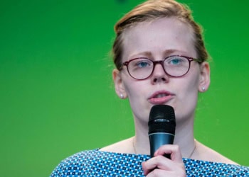 The return of extinguished fear of public speaking