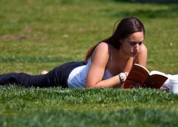 Self-help books and erotic fiction are equally efficient in treating low sexual desire in women, study finds