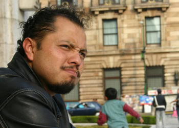 To understand others’ minds, ‘being’ them beats reading them