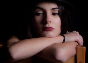 Study: Unequal distribution of power in young adult relationships more harmful to women