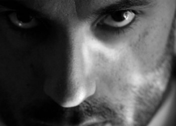Narcissistic rivalry indirectly linked to support for radical right populism, according to new psychology study