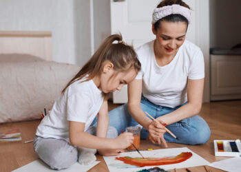 Study suggests that men and women actually prefer not to split household and childcare tasks equally