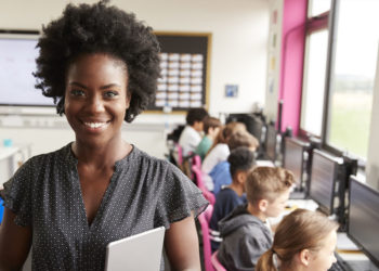 Liberals prefer social justice messaging from White teachers compared to Black teachers