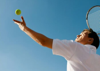Self-talk and mental imagery improve young tennis players’ serve performance, study finds