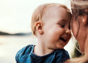 Infants and toddlers infer close relationships from saliva sharing, study finds