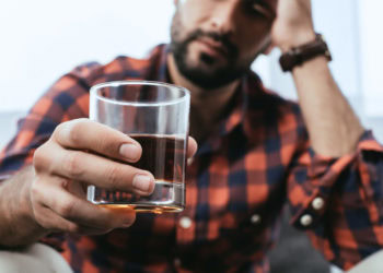 Alcohol dampens reactivity to psychological stress, especially for uncertain stressors