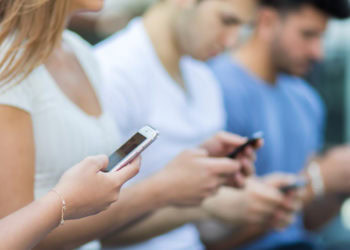 Smartphone addiction linked with lower cognitive abilities, less self-control, and worse psychological well-being