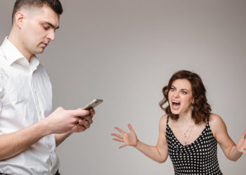 Beware of “phone snubbing”: Research reveals just how serious phubbing can be