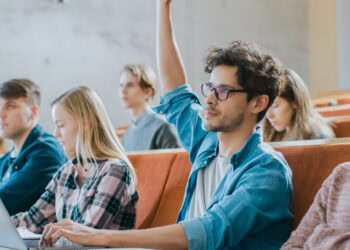 Machiavellianism most pronounced in students of politics and law, least pronounced in students of social work, nursing and education