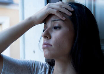 A vicious cycle of sedentary behavior and depression may occur within romantic relationships