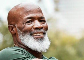 Older adults report novel situations as less negative