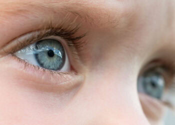 Sticky attention in autism: Scientists make unexpected discovery when analyzing eye-tracking data