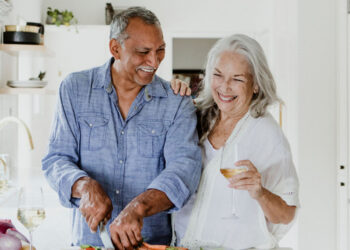 Older couples’ shared views on aging impact mental health, study finds