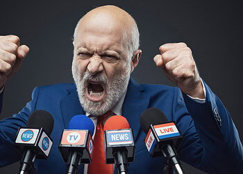 Americans think political parties prefer extremists to moderates