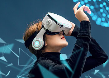 Virtual reality study investigates how sound impacts balance performance