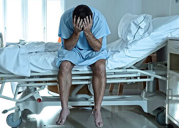 Hallucinogen-related ER visits linked to higher risk of schizophrenia, study finds