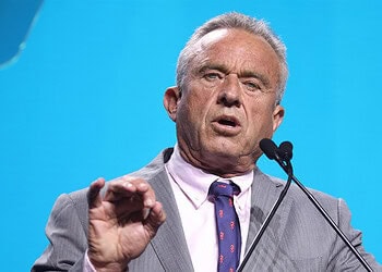 Scientists should repeat more studies, but not those looking for a link between vaccines and autism