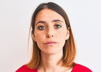 Sadness “leaks” into social behavior and physiology—and men may overcompensate