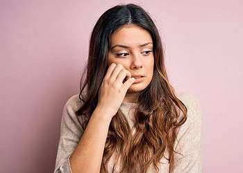 Anxiety linked to reduced insight into bodily sensations—especially in women