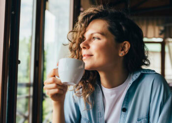 New research shows decaf coffee can mimic caffeine’s effects in habitual drinkers