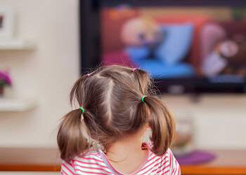 Fantastical content, not editing speed, depletes children’s cognitive resources