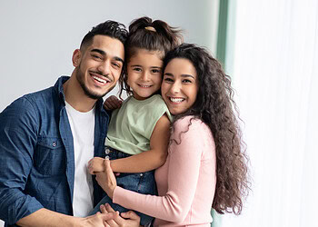 Distinct neural pathways link fear of missing out and negative emotions to compulsive phone use