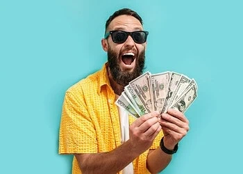 Scientists discover a pet’s fascinating “afterglow effect” on romantic couples