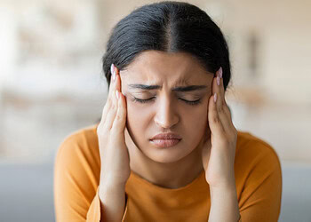 Women’s sexual desire is more strongly affected by stress, new study suggests