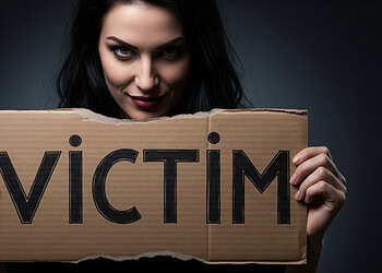 People who signal victimhood are seen as having more manipulative traits, according to new psychology research