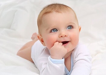 Mothers and fathers report diverging trends in relationship conflict during early childhood