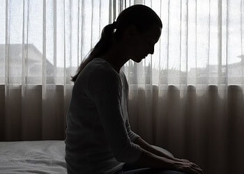 Dim morning light triggers biological markers of depression in healthy adults