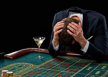 The tendency to feel like a perpetual victim is strongly tied to vulnerable narcissism