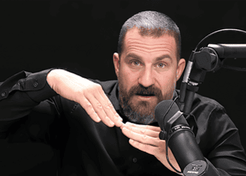 The biology of bonding: Andrew Huberman explains attachment and desire